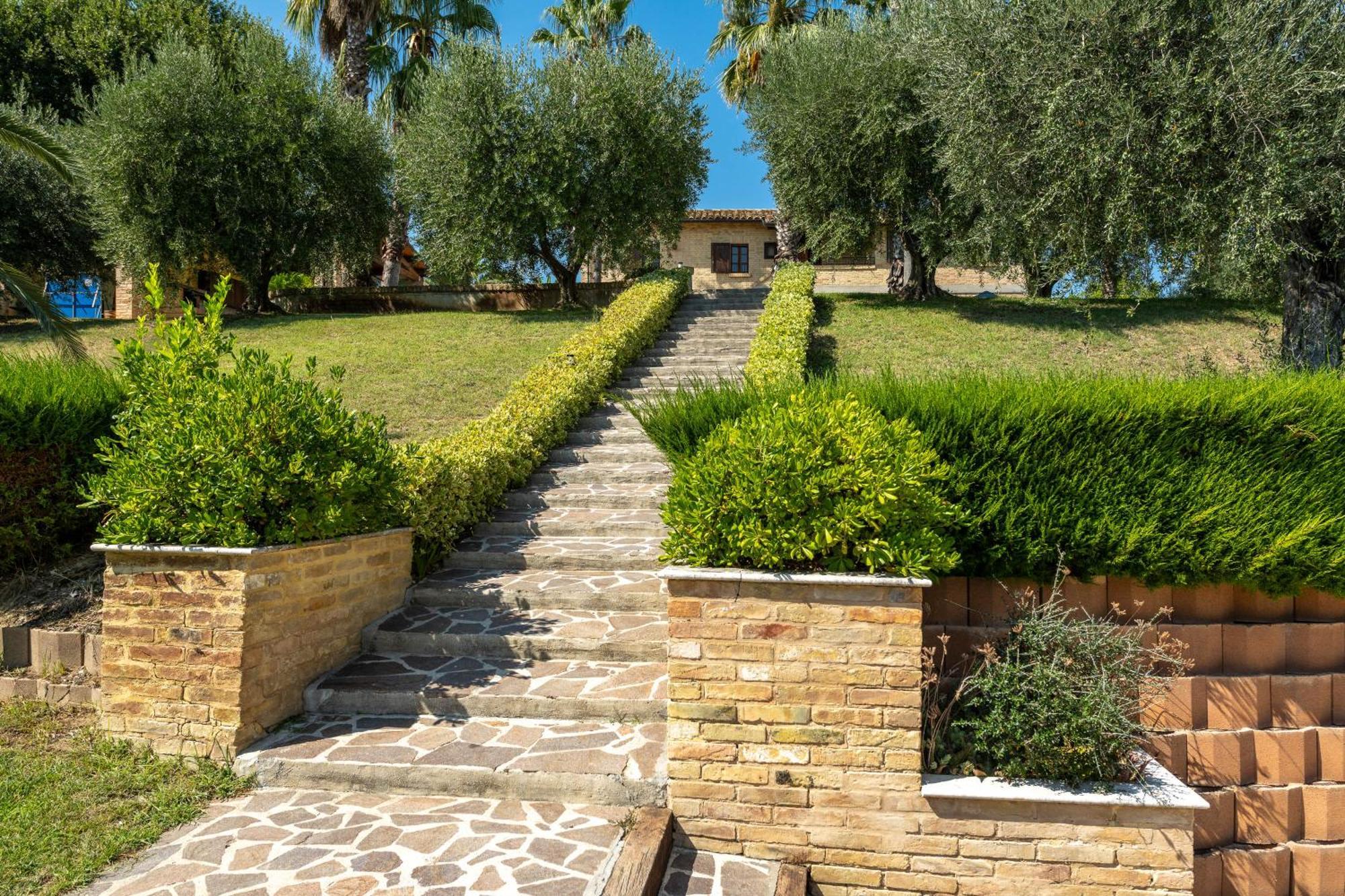 Villa Iulia - Vibra Controguerra Extérieur photo